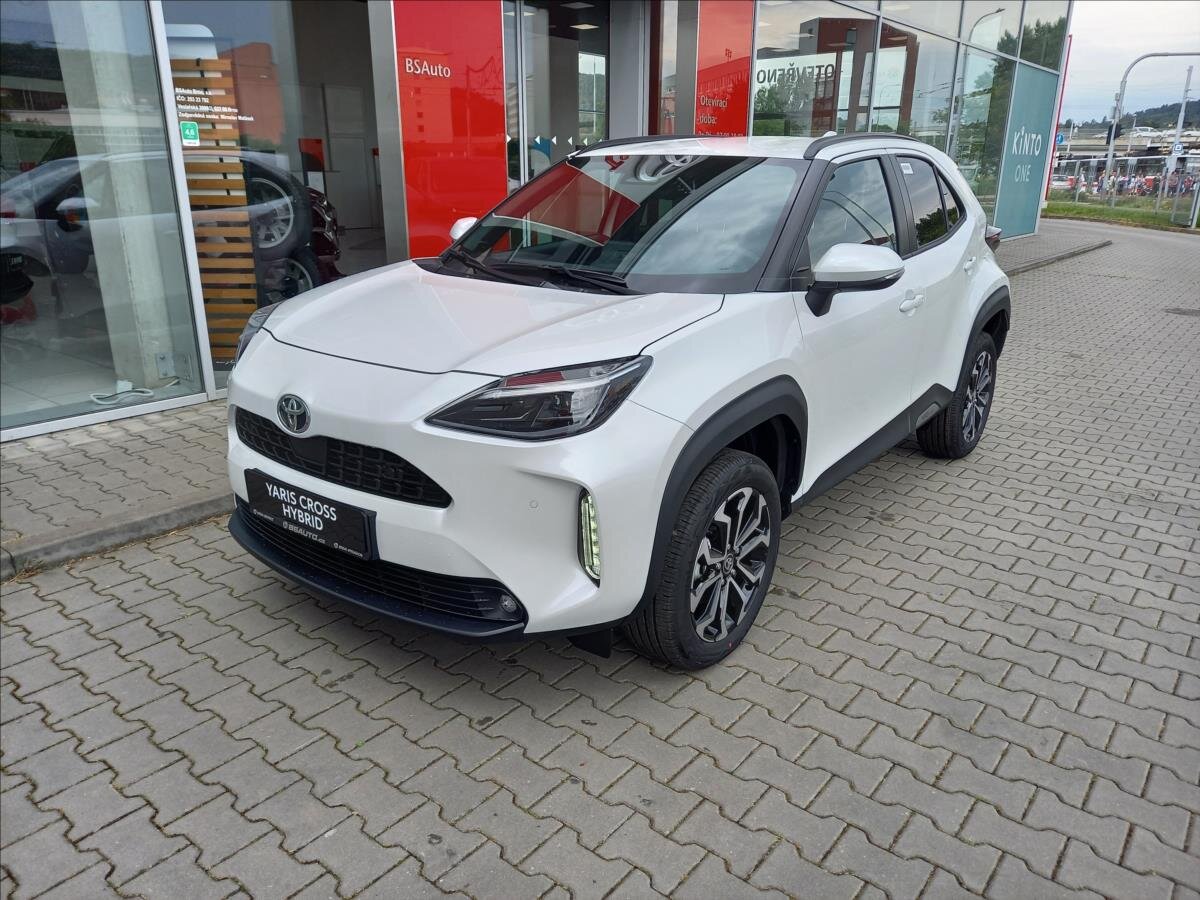 Toyota Yaris Cross SUV 1,5 l 85 kw
