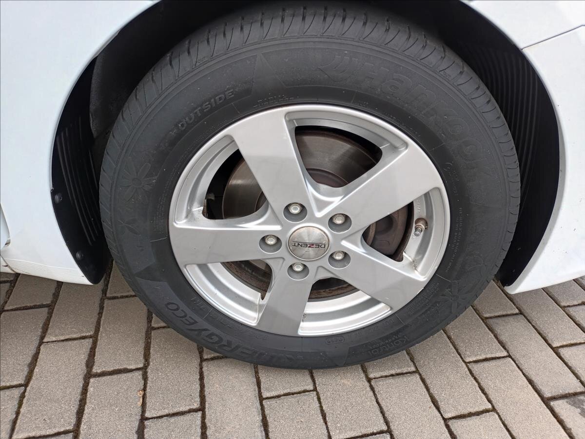 KIA Ceed Hatchback 1,4 l 73 kw