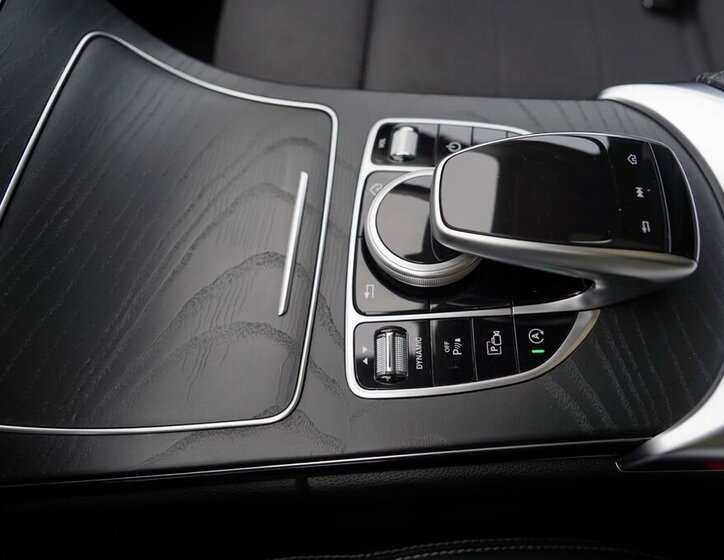 Mercedes-Benz Třídy C Sedan 2,0 l 143 kw