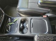 Lancia Voyager MPV 2,8 l 130 kw