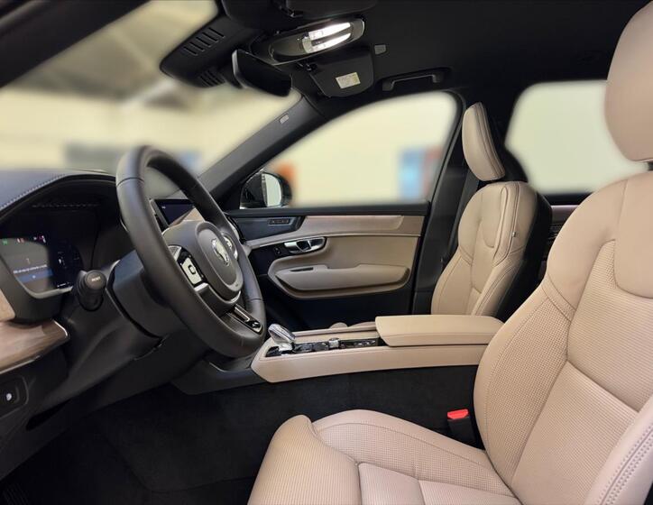 Volvo XC90 7