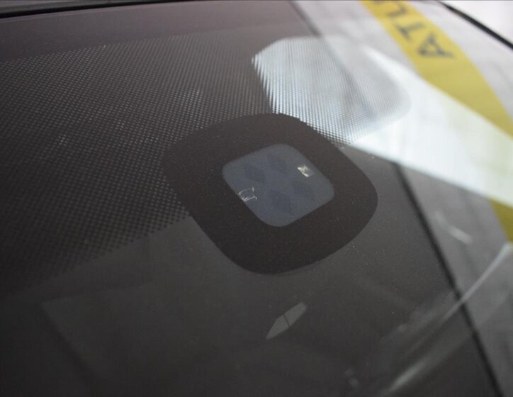 Volkswagen Jetta Sedan / Limuzína 1,2 l 77 kw