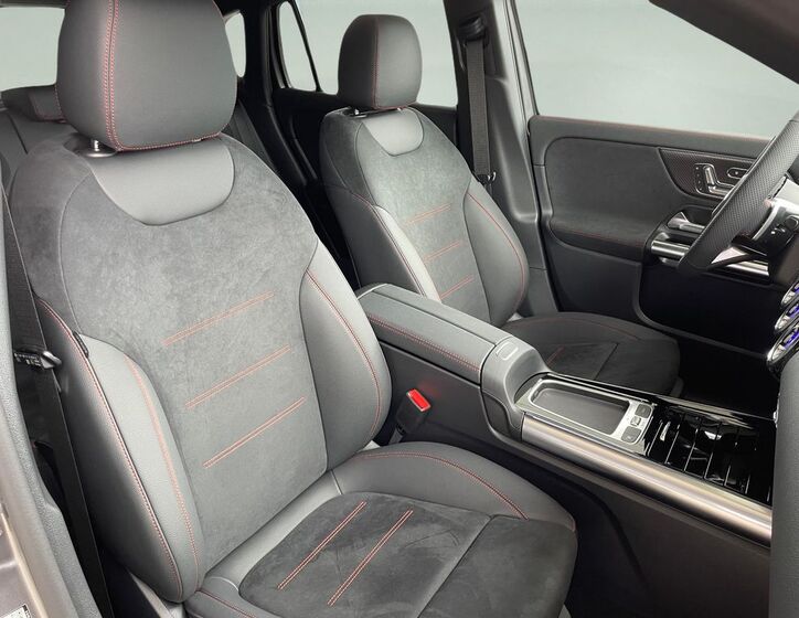 Mercedes-Benz GLA 16