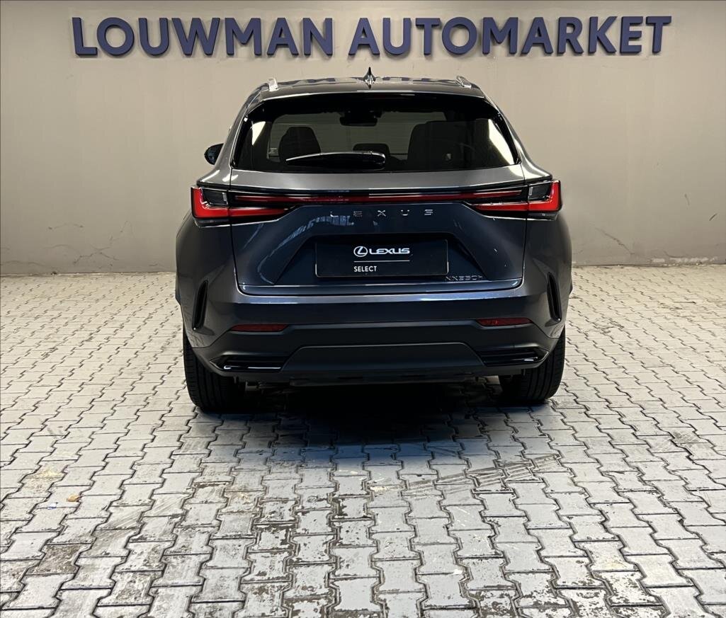 Lexus NX 350h SUV 2,5 l 140 kw