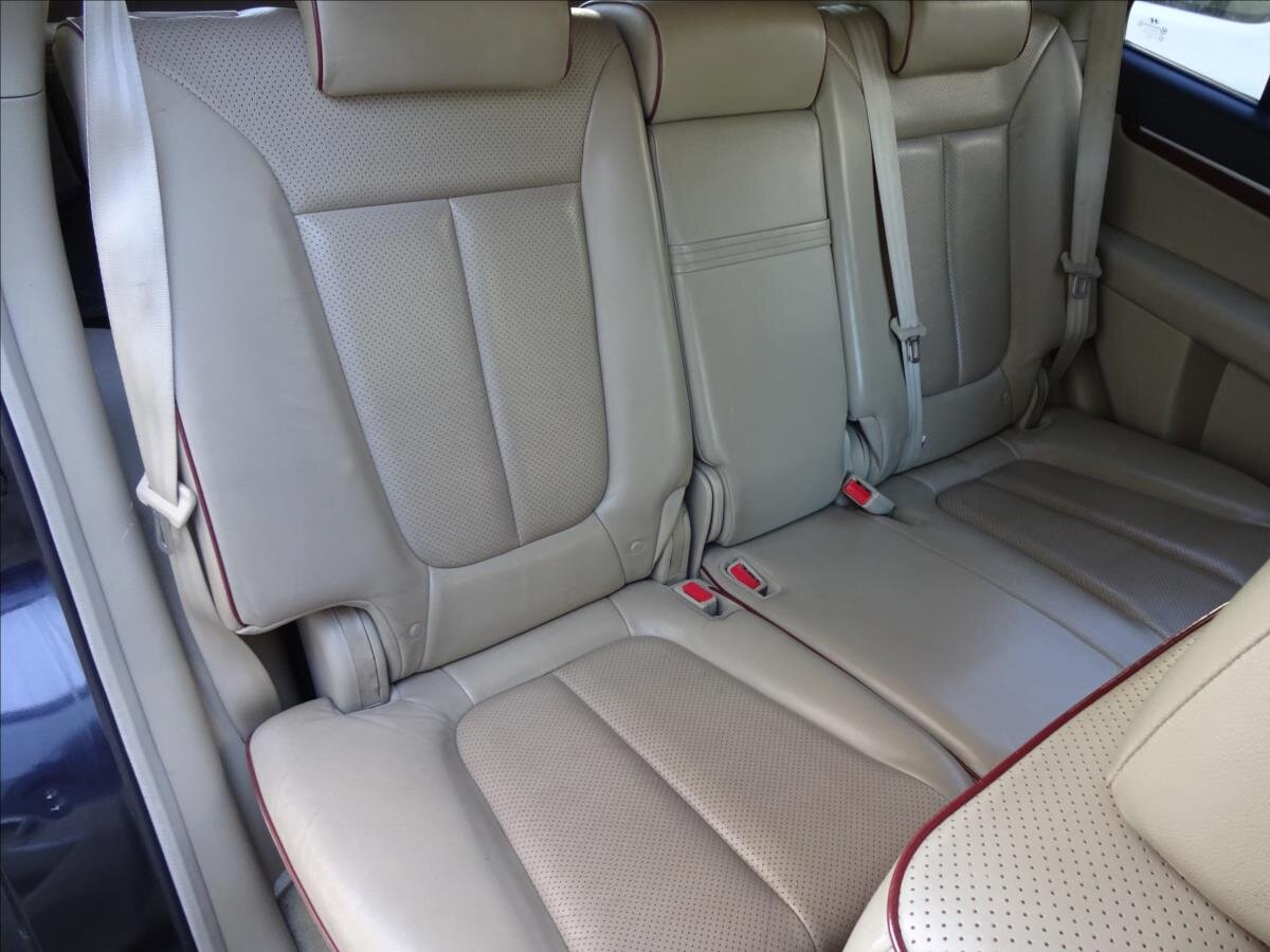 Hyundai Santa Fe SUV / Terénní 2,2 l 114 kw