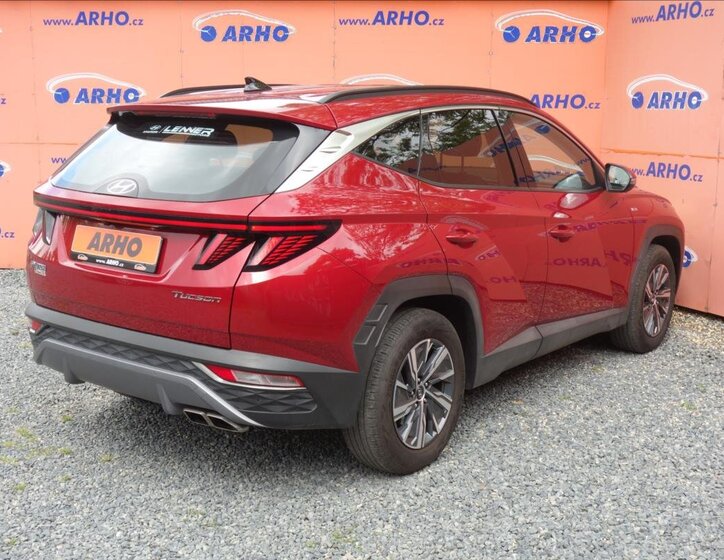 Hyundai Tucson SUV / Terénní 1,6 l 110 kw