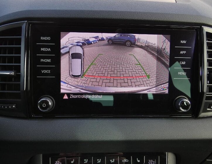 Škoda Karoq SUV / Terénní 1,5 l 110 kw