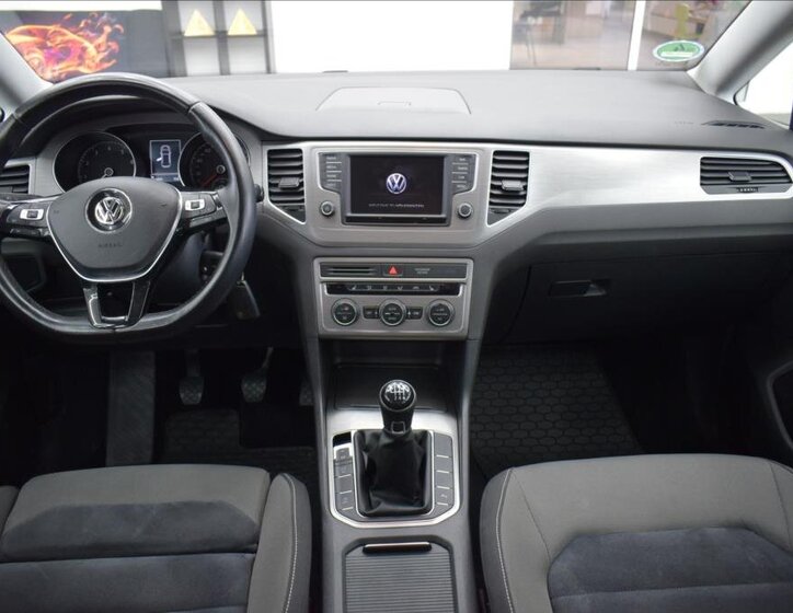 Volkswagen Golf Sportsvan 16