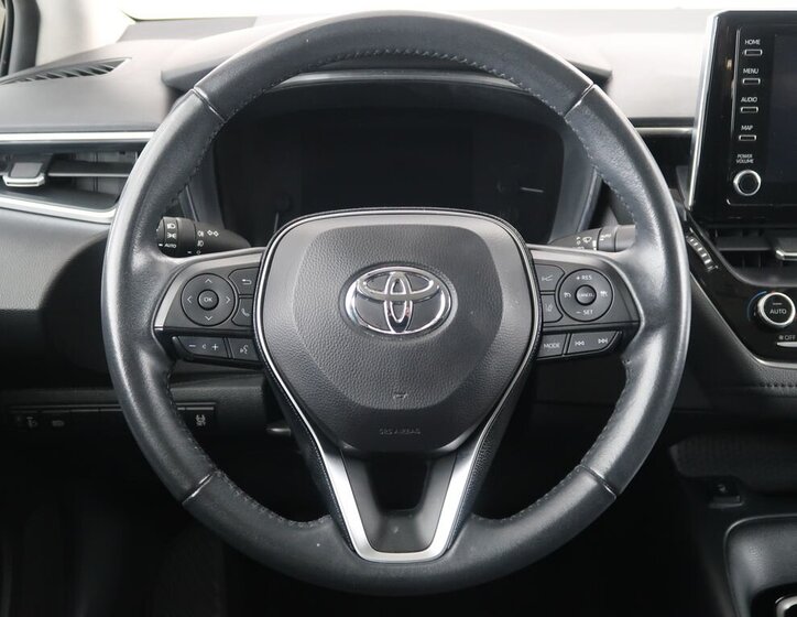 Toyota Corolla Sedan 1,5 l 92 kw