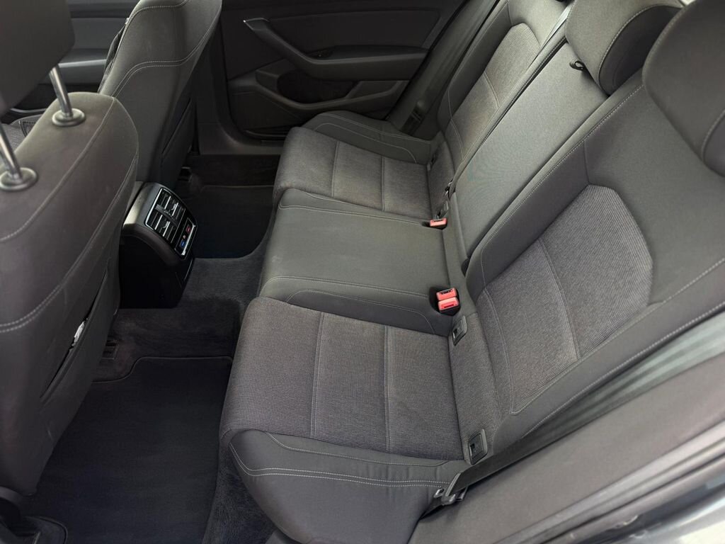 Volkswagen Passat Kombi 2,0 l 110 kw