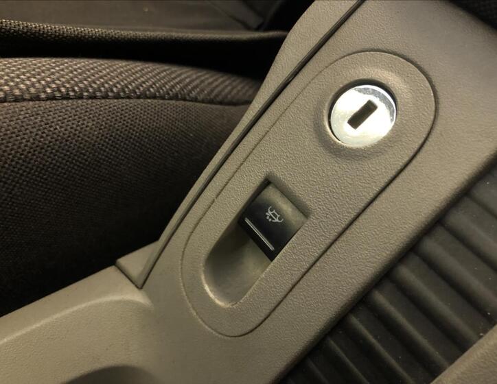 Volkswagen New Beetle 35