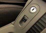 Volkswagen New Beetle 35