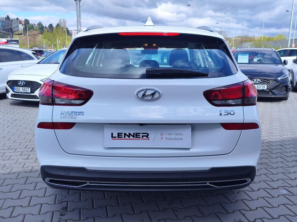 Hyundai i30 Kombi 998,0 88 kw