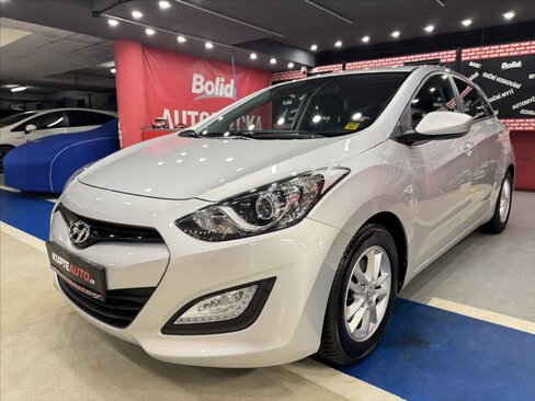 Hyundai i30 Hatchback 1,4 l 73 kw