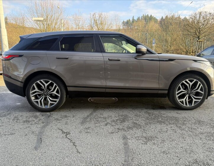 Land Rover Range Rover Velar 6