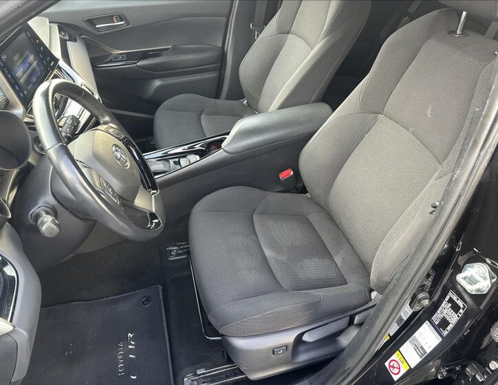 Toyota C-HR Hatchback 1,2 l 86 kw