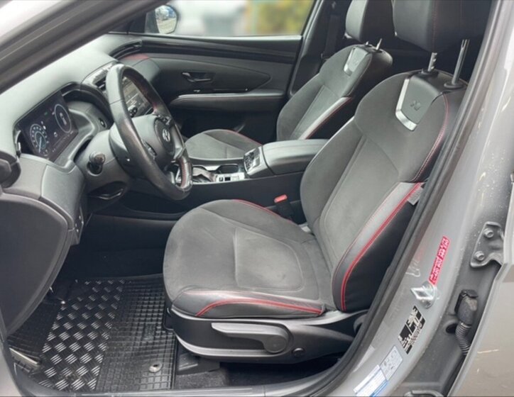 Hyundai Tucson SUV 1,6 l 100 kw