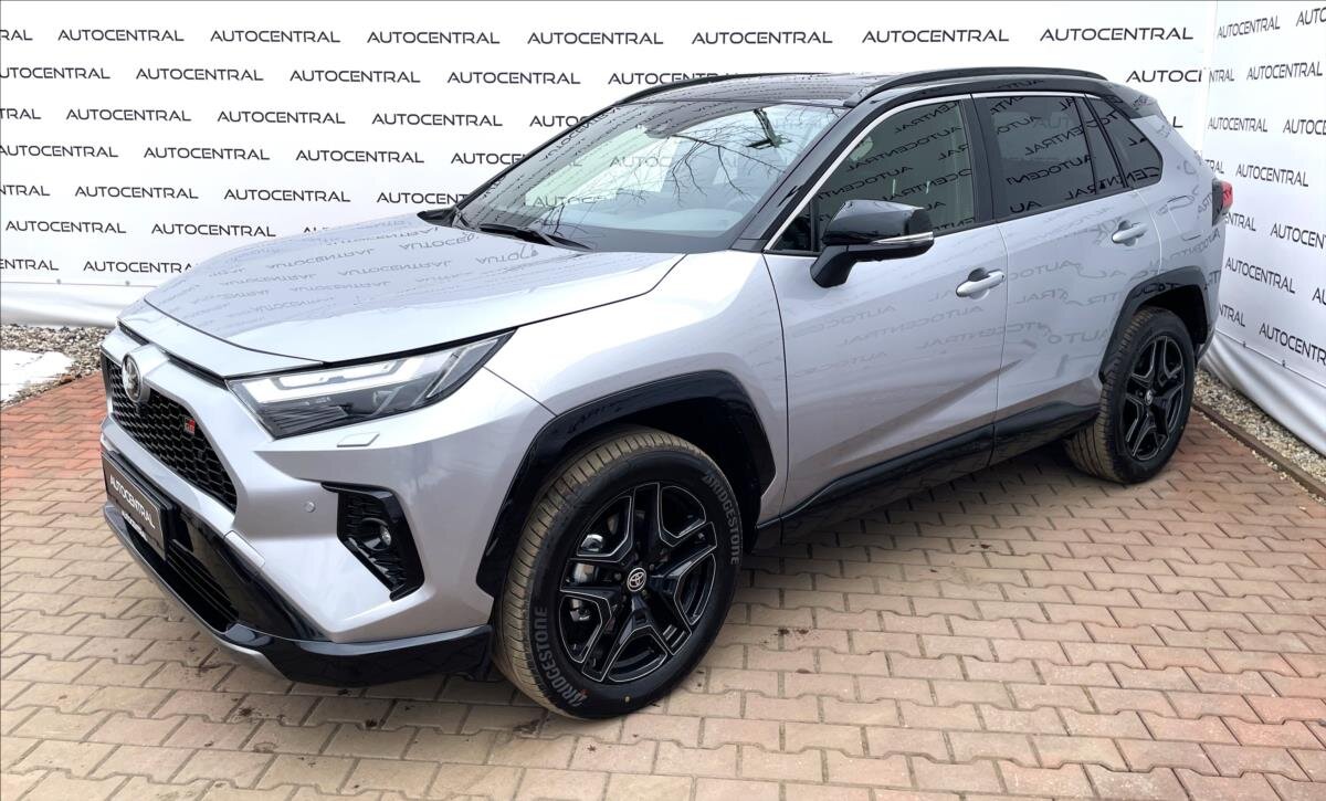 Toyota RAV4 SUV 2,5 l 219 kw