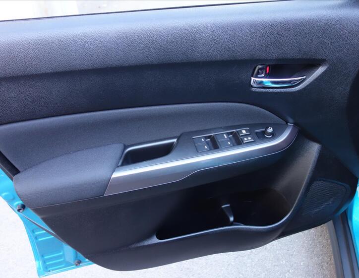 Suzuki Vitara 21