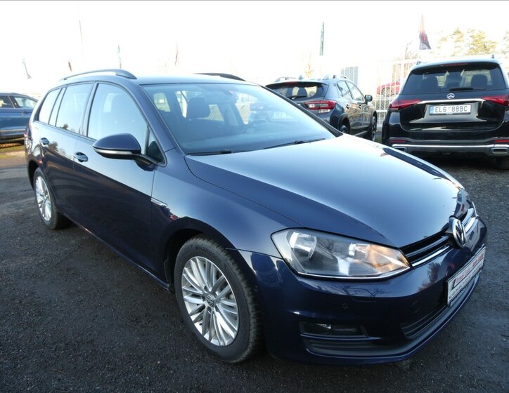 Volkswagen Golf Kombi 1,6 l 81 kw