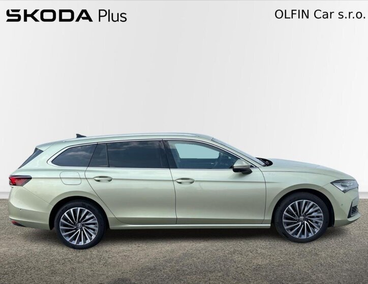 Škoda Superb Kombi 2,0 l 142 kw