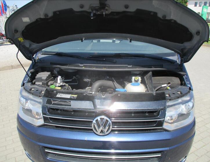 Volkswagen Transporter 22