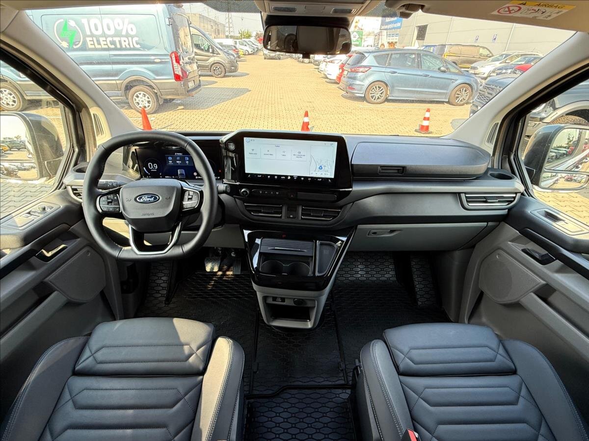 Ford Tourneo Custom Kombi 2,0 l 125 kw