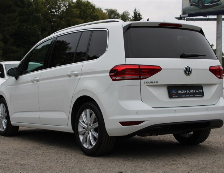 Volkswagen Touran 7