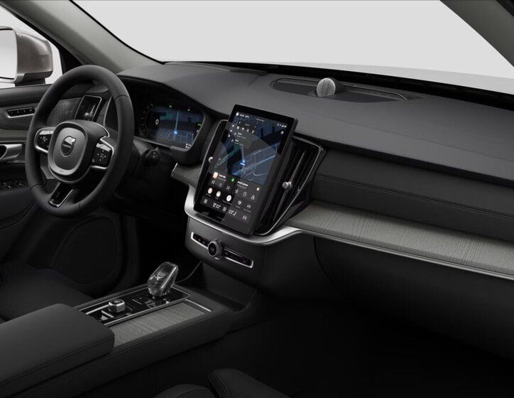 Volvo XC90 SUV / Terénní 2,0 l 228 kw