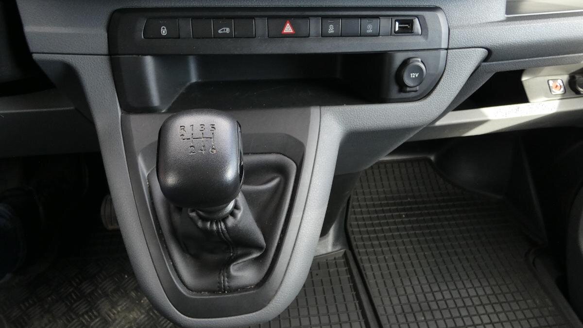 Opel Vivaro Užitková 2,0 l 106 kw
