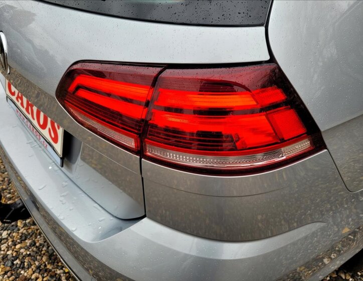 Volkswagen Golf Kombi 999,0 85 kw