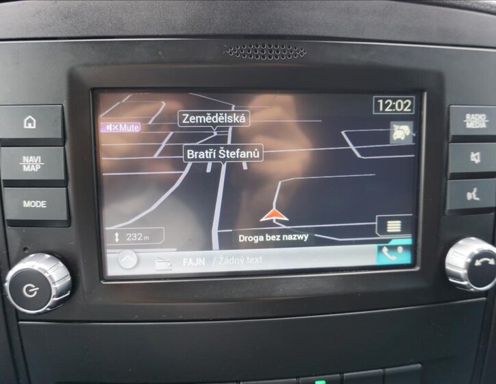 Mercedes-Benz Vito 11