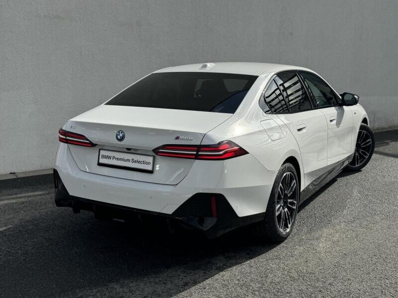 BMW i5 Sedan / Limuzína 1,0 442 kw