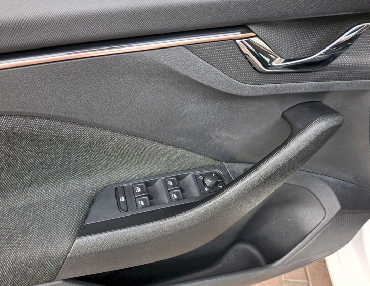 Škoda Scala Hatchback 1,5 l 110 kw