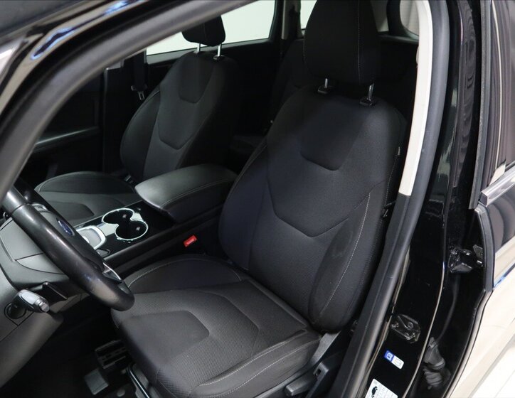 Ford S-MAX MPV 2,0 l 140 kw