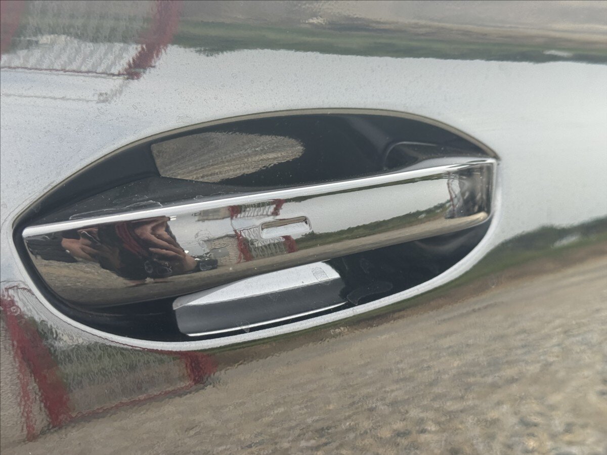 Seat Leon Hatchback 1,5 l 96 kw