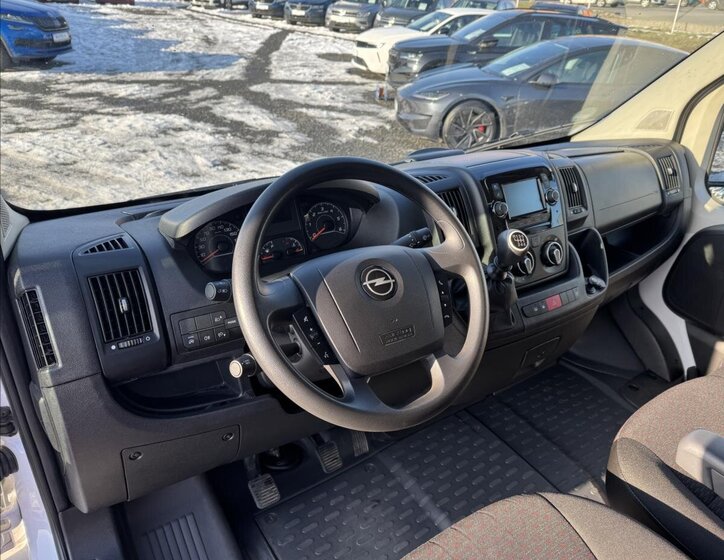 Opel Movano Skříň 2,2 l 103 kw