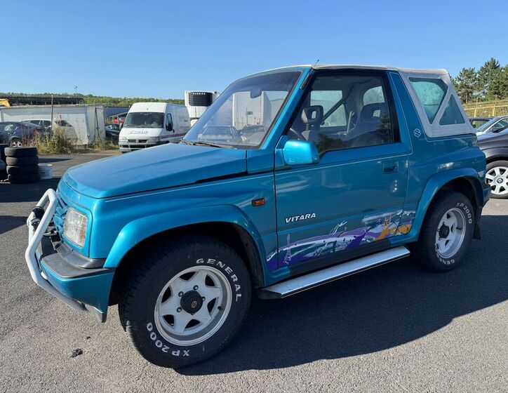 Suzuki Vitara 1