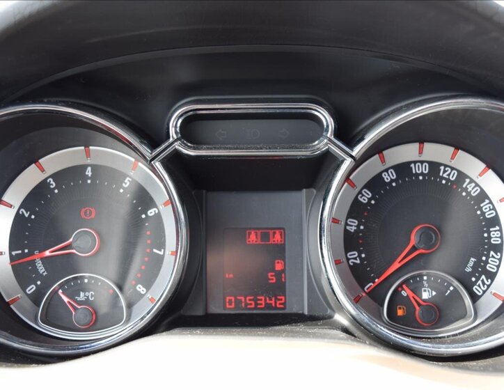 Opel Adam Hatchback 1,2 l 51 kw