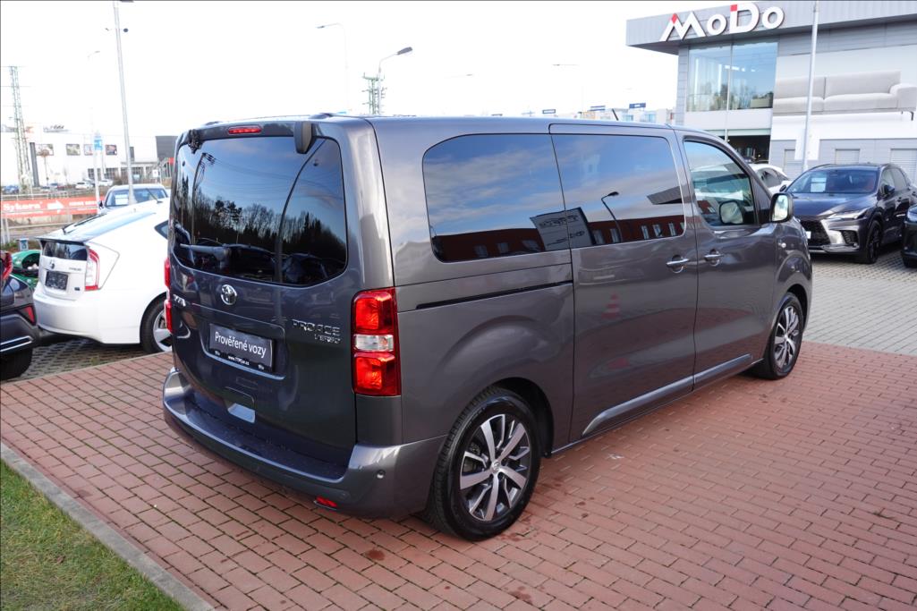Toyota ProAce Verso