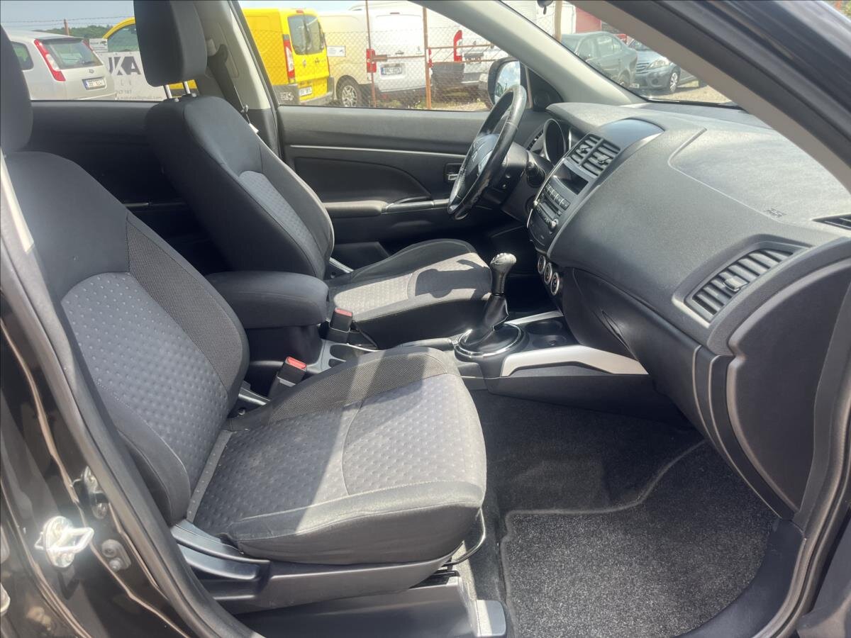 Mitsubishi ASX SUV / Terénní 1,6 l 86 kw