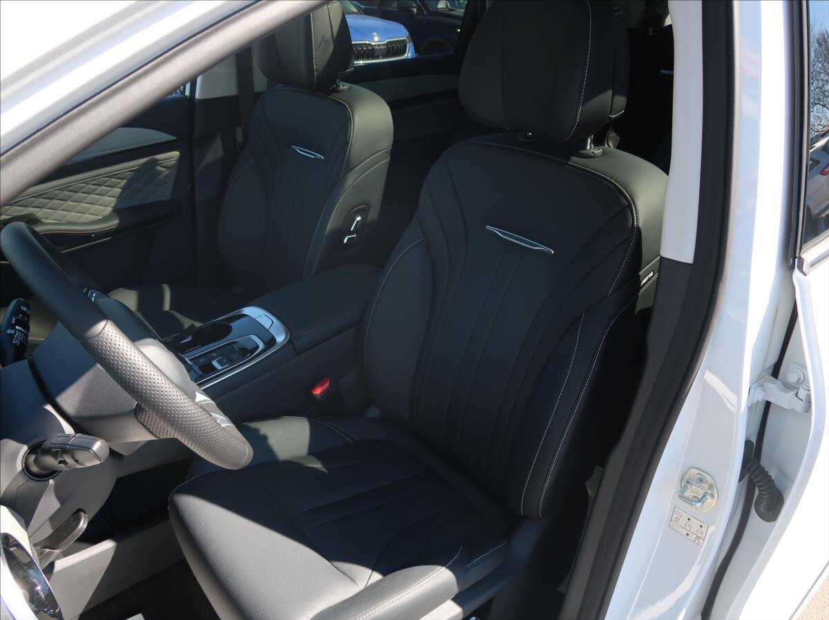 Dongfeng U-Tour MPV 1,5 l 130 kw