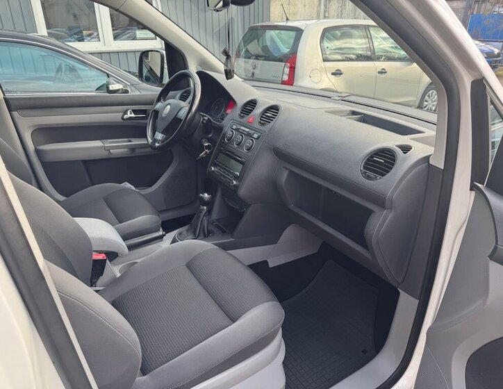 Volkswagen Caddy 17