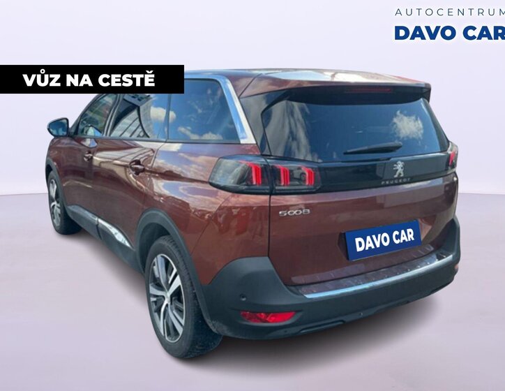 Peugeot 5008 SUV / Terénní 1,5 l 96 kw