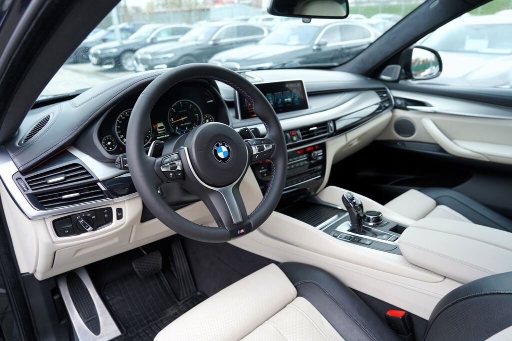 BMW X6 SUV / Terénní 3,0 l 280 kw