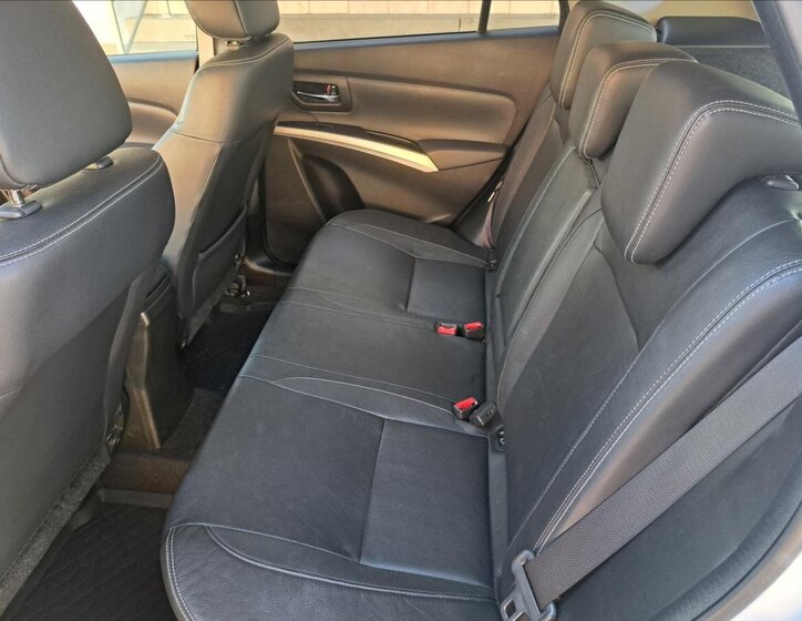 Suzuki SX4 S-Cross Hatchback 1,6 l 88 kw