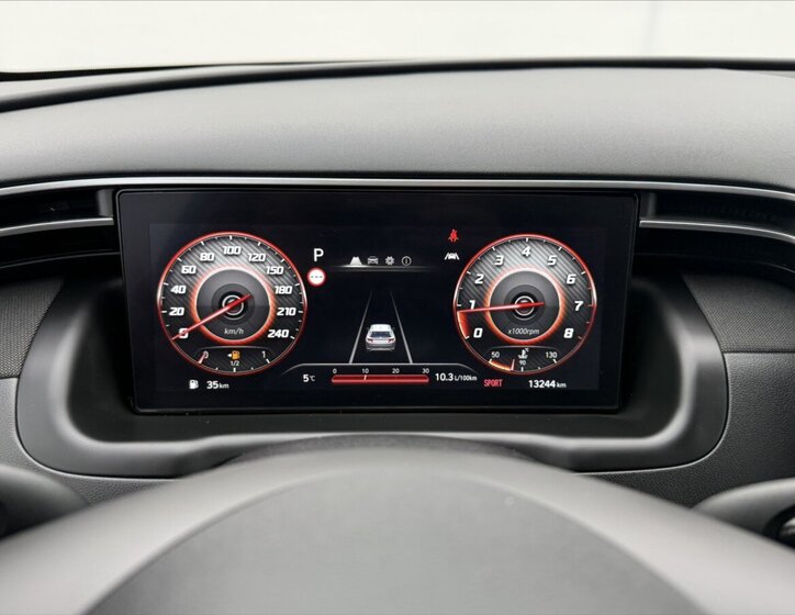 Hyundai Tucson SUV 1,6 l 110 kw