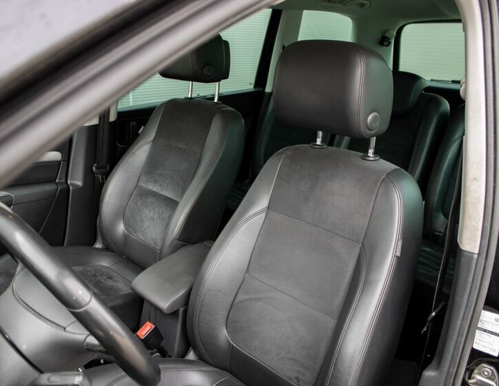 Volkswagen Sharan MPV 2,0 l 103 kw