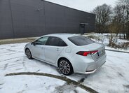 Toyota Corolla Sedan 1,6 l 97 kw