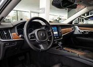 Volvo V90 5